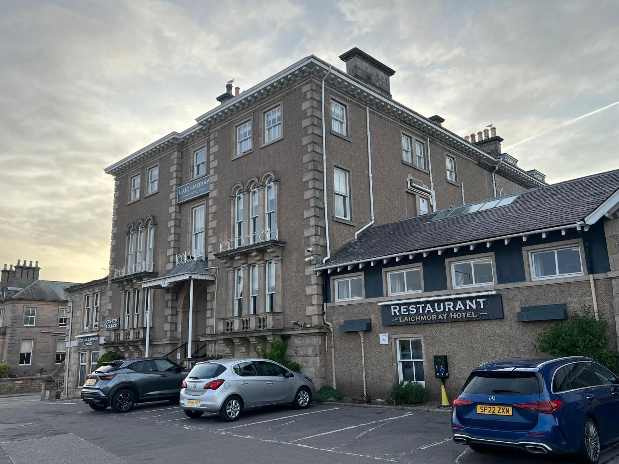 Laichmoray Hotel Elgin Bagian luar foto